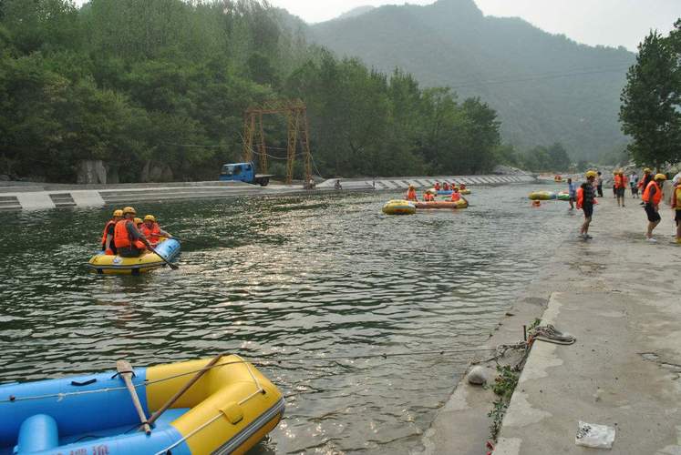 南阳宝天曼漂流_南阳宝天曼漂流7月开放时间